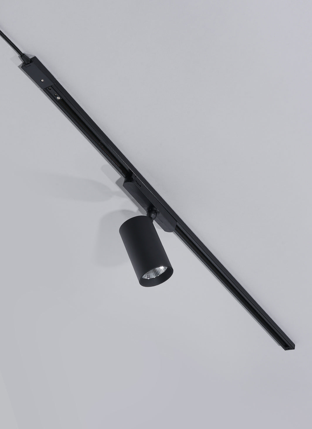 Highland™ LED Track Light System-9